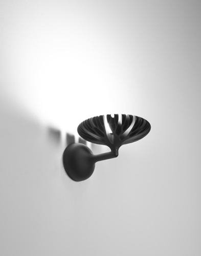 Настенный светильник бра Artemide 1943020A FLORENSIS Настенный светильник бра Artemide 1943020A FLORENSIS