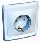 Lexel Этюд 1-ая розетка с заземлением, со шторками белый (скр.устан.) (PC16-004b)