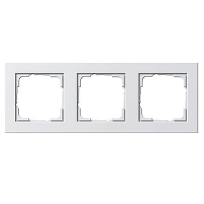 Gira E2 Бел Рамка 3-ая (G21322)