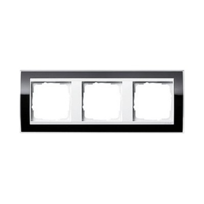 Gira EV CL Черный/Бел Рамка 3-ая (G213733)