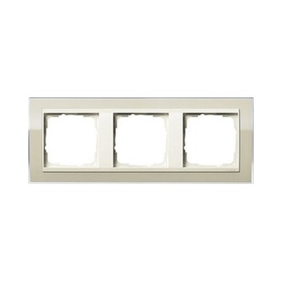 Gira EV CL Песочный/Крем глянц Рамка 3-ая (G213771)