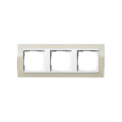 Gira EV CL Песочный/Бел Рамка 3-ая (G213773)