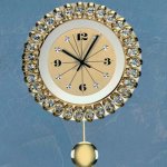 Часы хрустальные Preciosa 25 7016 000 13 70 05 35