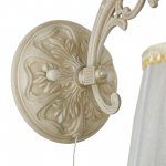 Настенный светильник бра Freya FR2220WL-01W Omela