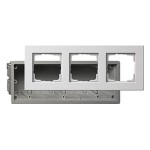 Gira E22 Бел Рамка 3-ая в комплекте с коробкой для с/монтажа (G2883201)