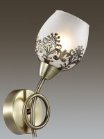 Настенный светильник бра Lumion 3068/1W FILOMENA