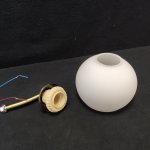 Плафон стекло матовое белое шар 130*100мм Е27 (44мм посадка) Lumion 4537 DANIELLA