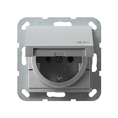 Gira S-55 Алюминий Розетка с/з с крышкой (G45426)
