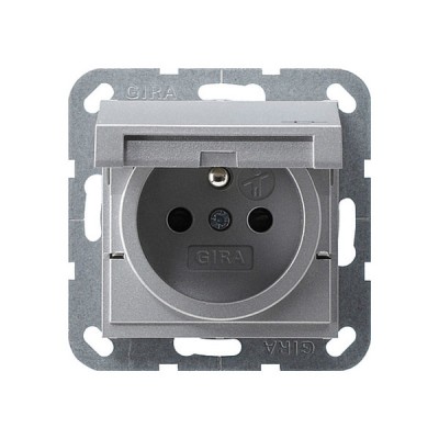 Gira S-55 Алюминий Розетка с/з и крышкой, с защитными шторками (G48826)