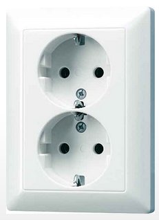 JUNG CD 500/CD plus бежевый Розетка 2-ая, 2 полюса+заземление (5022U) JUNG CD 500/CD plus бежевый Розетка 2-ая, 2 полюса+заземление (5022U)