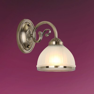 Светильник настенный бра Colosseo 82502/1W LEANDRA Светильник настенный бра Colosseo 82502/1W LEANDRA