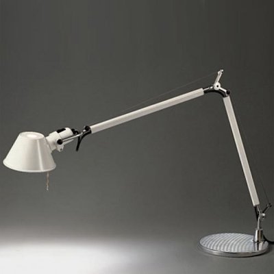 Настольная лампа Artemide A005920+A008620 Tolomeo Настольная лампа Artemide A005920+A008620 Tolomeo