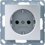 JUNG А 500 Алюминий Розетка с/з с защитными шторками безвинт зажим (A520KIAL)