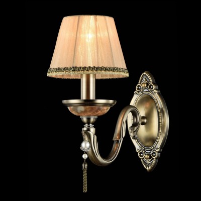

Бра Maytoni RC024-WL-01-R Demitas, RC024-WL-01-R