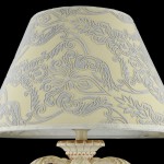 Настольная лампа Maytoni ARM219-22-G Velvet