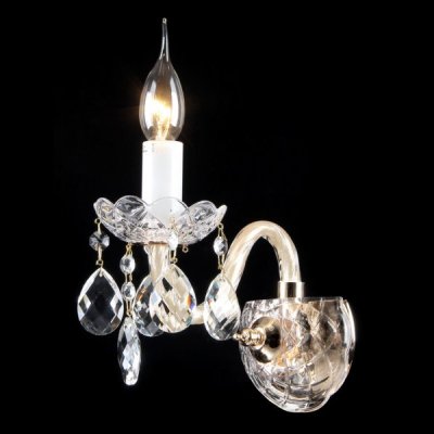 Светильник настенный бра Maytoni arm930-01-g Monogram 5 Светильник настенный бра Maytoni arm930-01-g Monogram 5