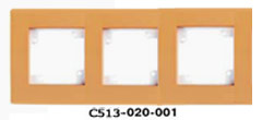Гуси-Электрик С513-020-001 Рамка трехместная (белая платформа), цвет персик