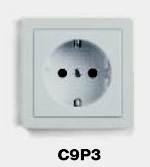 Гуси-Электрик С9P3-004 Розетка с БЗК для открытой проводки, 16 А, 250 V, цвет мат.серебро