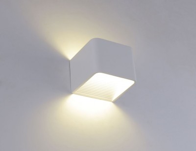 

Светильник настенный бра Crystal lux CLT 010W100 WH 1400/400, CLT 010W100 WH