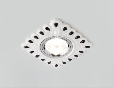 Светильник точечный Ambrella D5550 W/BK белый тонированный керамика ORGANIC SPOT Светильник точечный Ambrella D5550 W/BK белый тонированный керамика ORGANIC SPOT