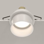 Встраиваемый светильник Maytoni DL050-01W Reif