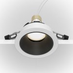 Встраиваемый светильник Maytoni DL051-U-1WB Share