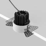 Встраиваемый светильник Maytoni DL058-7W2.7K-TRS-B Round