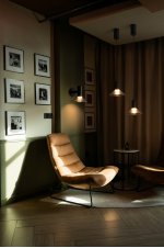 Настенный светильник бра Freya FR6179WL-L6B Lake