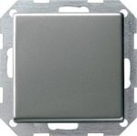 Gira E22 Сталь Выключатель 1-клавишный, с самовозвратом, в сборе с вертикальной клавишей (G012120)
