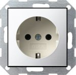 Gira S-55 Хром/Крем Розетка с/з (G188615)