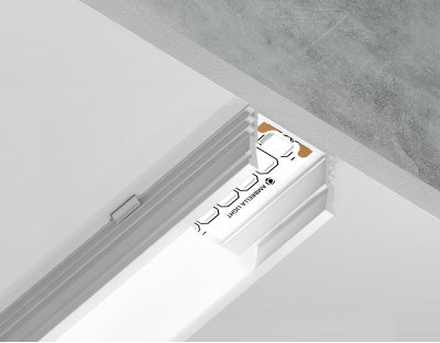 Алюминиевый профиль накладной 18*4 для светодиодной ленты до 15мм Ambrella GP1750WH GP