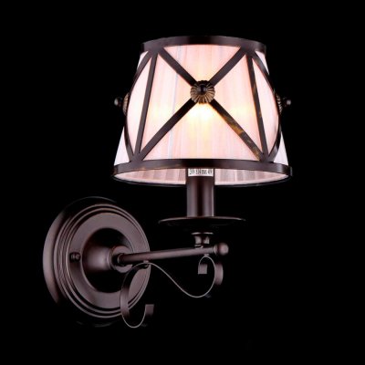 

Светильник бра Maytoni H102-01-R House Country
