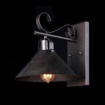 Бра Maytoni H104-01-R House Iron Iron 