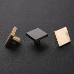 Ручка-кнопка HK006 brass
