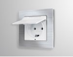 Комплект механизма электрической розетки ALFA MA128010 Белый матовый с заземлением со шторками и защитной крышкой 2P+E 16A-250V IP44 QUANT Ambrella Volt