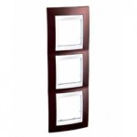 Рамка 3-ая вертик MGU6.006V.851