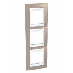 Рамка 3-ая вертик MGU6.006V.874