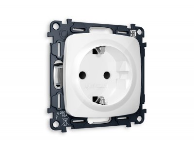 Комплект механизма электрической розетки OMEGA MO107010 Белый глянец с заземлением и шторками 2P+E 16A-250V QUANT Ambrella Volt