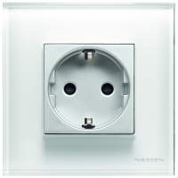 Розетка 2P+Е со шторками белый Zenit (Niessen) N2288 BL