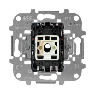 Механизм прохд. Выключатель 10А 250В [NIE 8110] 8110