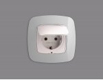 Лицевая панель OMEGA (Жемчуг) для электрической розетки с заземлением со шторками и крышкой IP44 QUANT OP2080 Ambrella Volt