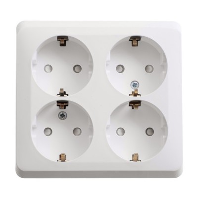 Lexel Этюд Белый Розетка 4 местная с заземлением со шторками Lexel Этюд Белый Розетка 4 местная с заземлением со шторками