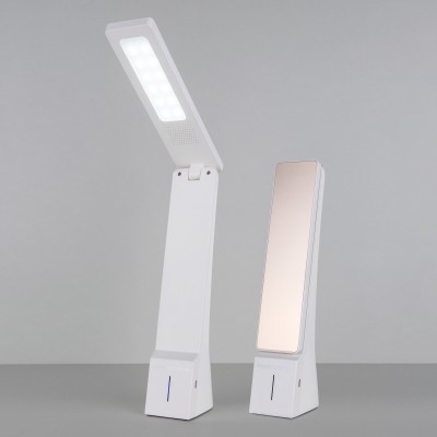 

Светильник Евросвет Desk белый/золотой (TL90450) 3W