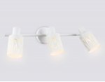 Настенно-потолочный спот в стиле лофт Ambrella TR8665/3 WH белый E14/3 max 60W 560*100*190