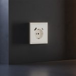 Накладка для розетки с заземлением и защитными шторками, с USB A+C, S70 (хлопок)