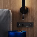 Выключатель встраиваемый VOLTUM S70 одноклавишный с подсветкой 10А, (черный матовый) (VLS010208)