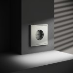 Розетка встраиваемая VOLTUM S70 с заземлением и защитными шторками, 16А, (сталь) (VLS040205)