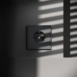 Розетка встраиваемая VOLTUM S70 с заземлением и защитными шторками, 16А, (графит) (VLS040207)