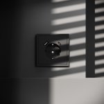 Розетка встраиваемая VOLTUM S70 с заземлением и защитными шторками, 16А, с USB, A+С, (черный матовый) (VLS040508)