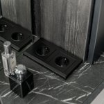 Рамка из поликарбоната на 2 поста Stark черный W0021808